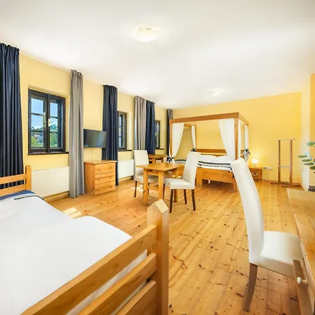 Garni Myší Díra Hotel 3*