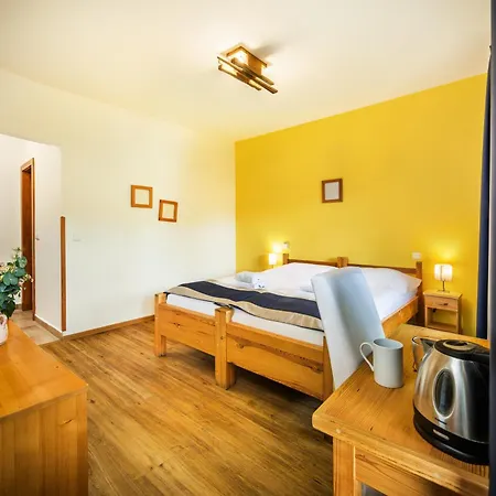 Hotell Garni Mysi Dira