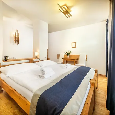 Garni Mysi Dira Hotell Český Krumlov