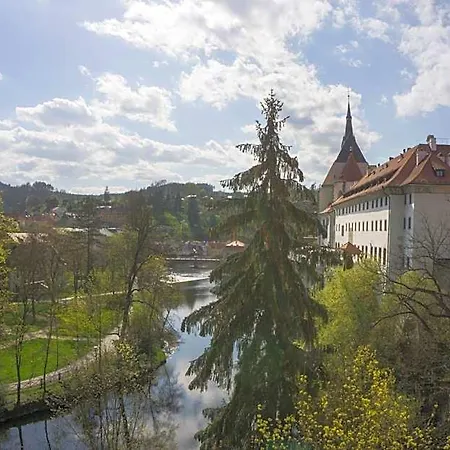Hotel Garni Mysi Dira