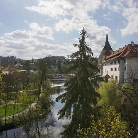 Hotel Garni Myší Díra 3*