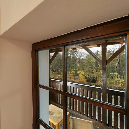 Hotel Garni Myší Díra 3*