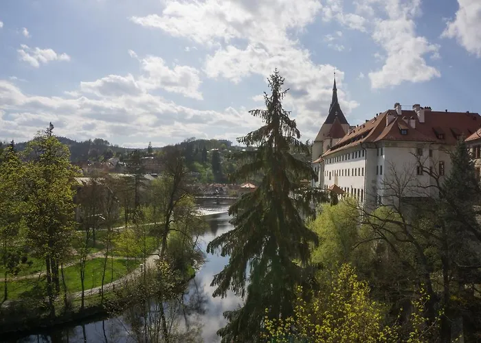 Hotel Garni Mysi Dira 3*